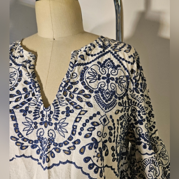 Bcbg top - Picture 4 of 6